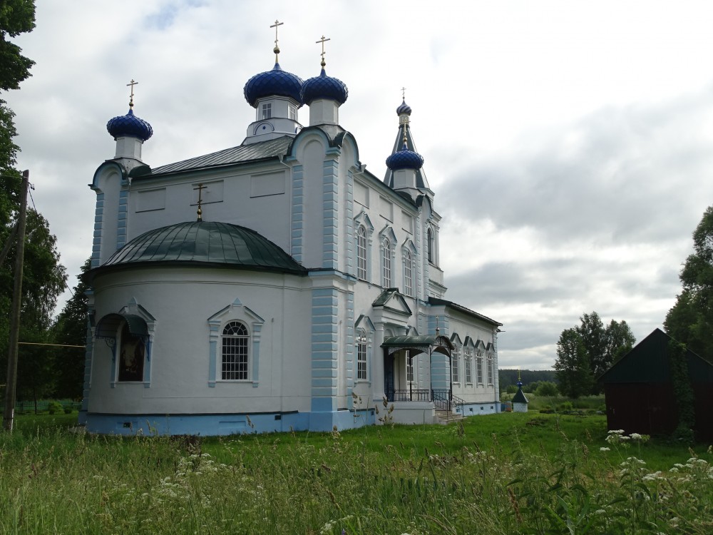 Церковь Рождества Христова, Сосновец (Родниковский район, Ивановская область). фасады
