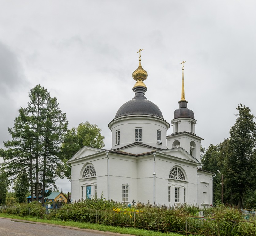 Старая Вичуга. Церковь Сергия Радонежского. фасады