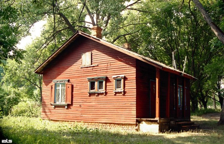 Серпневое. Церковь Спаса Преображения. фасады