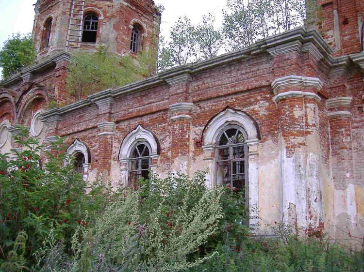 Церковь Троицы Живоначальной, Заборовье (Калининский район, Тверская область). архитектурные детали