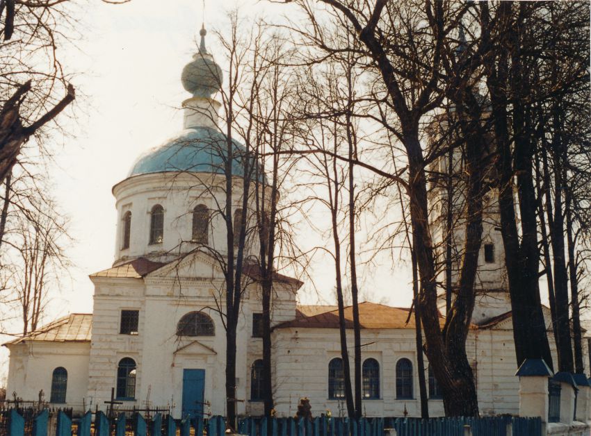 Костерёво. Церковь Воздвижения Креста Господня. фасады