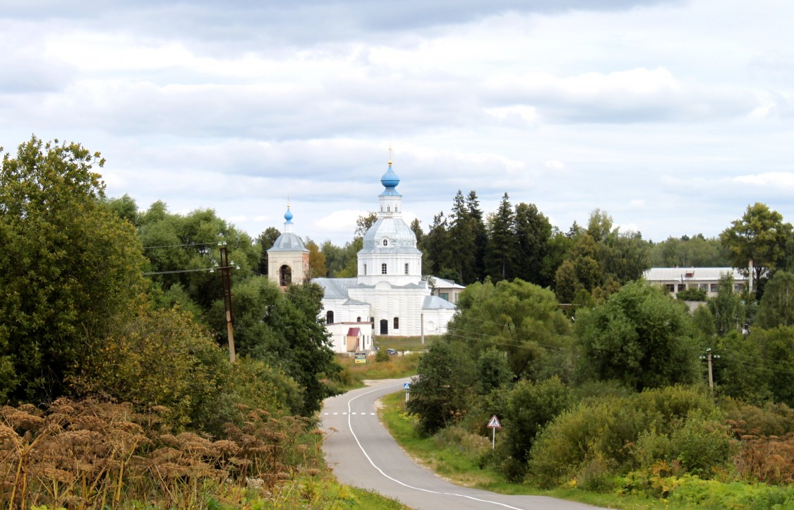 Воспушка. Церковь Иерусалимской иконы Божией Матери. общий вид в ландшафте, Панорама с юго-востока