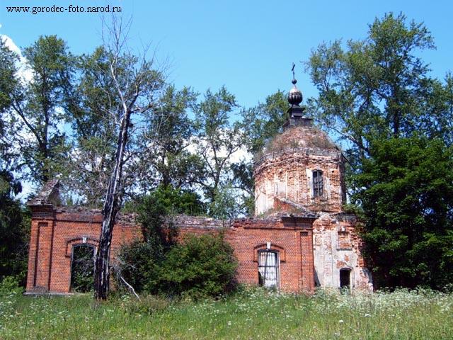 Карамышево. Церковь Воскресения Словущего. фасады, Подробнее на www.gorodec-foto.narod.ru