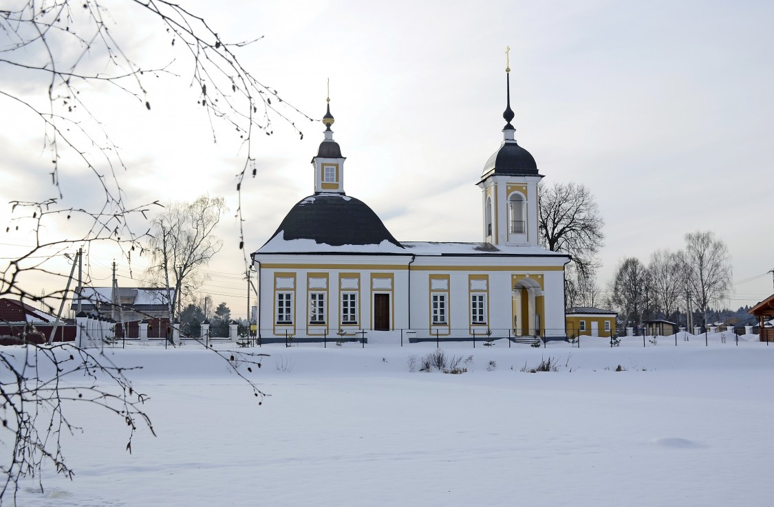 Церковь Преображения Господня, Спас-Каменка (Дмитровский городской округ, Московская область). художественные фотографии