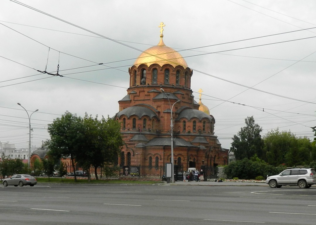 Новосибирск. Собор Александра Невского. фасады