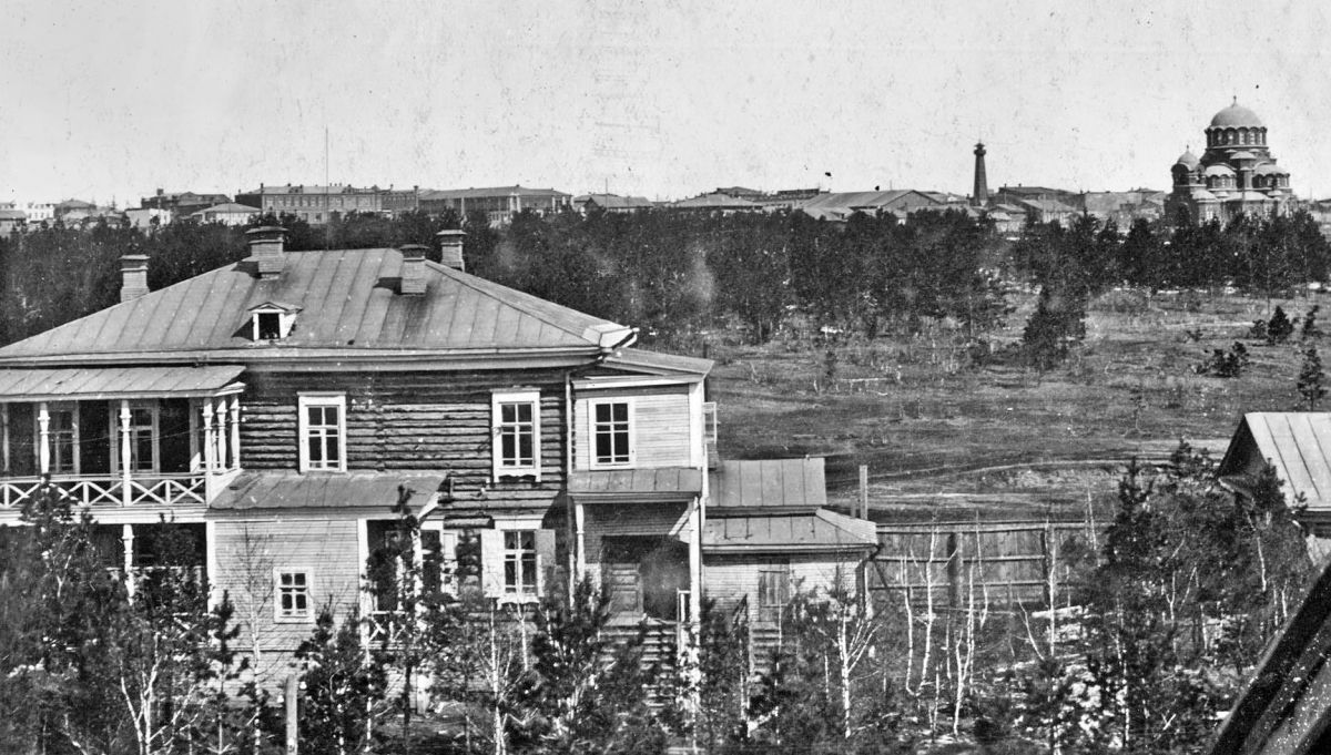 Новосибирск. Собор Александра Невского. архивная фотография, Вид на город и Александровский сад с мельницы Алтайской фабрично-промышленной компании, 1912 г. Источник: Журнал «Сибирские огни», № 6, 2020 г.