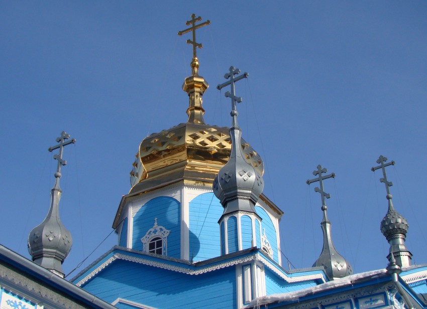 Церковь Благовещения Пресвятой Богородицы в Дальнем Засвияжье, Ульяновск (Ульяновск, город, Ульяновская область). архитектурные детали, Купола.