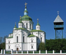 Великие Сорочинцы. Церковь Преображения Господня