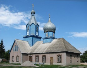 Опошня. Церковь Троицы Живоначальной