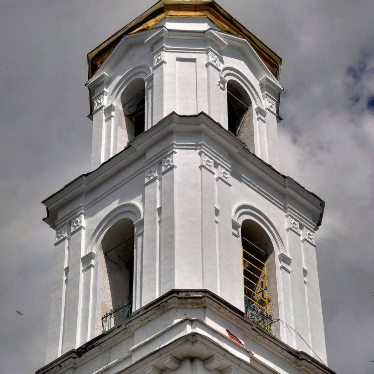 Тума. Церковь Троицы Живоначальной. архитектурные детали