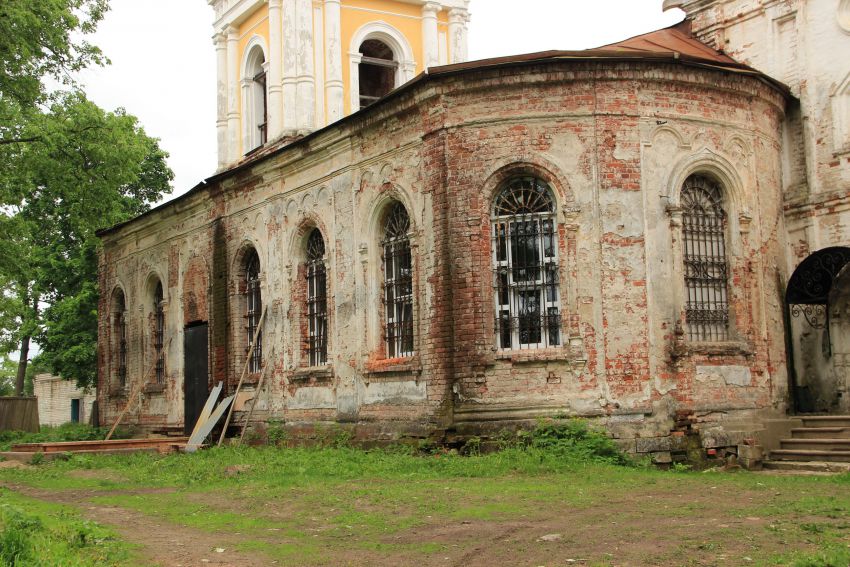 Церковь Смоленской иконы Божией Матери, Кушалино (Рамешковский район, Тверская область). архитектурные детали