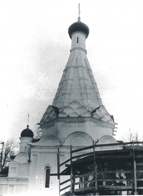 Церковь Смоленской иконы Божией Матери, Кушалино (Рамешковский район, Тверская область). архитектурные детали