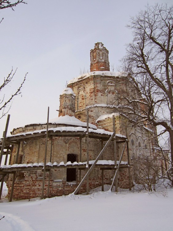 Церковь Троицы Живоначальной, Романово (Калининский район, Тверская область). фасады, Вид с северо-востока