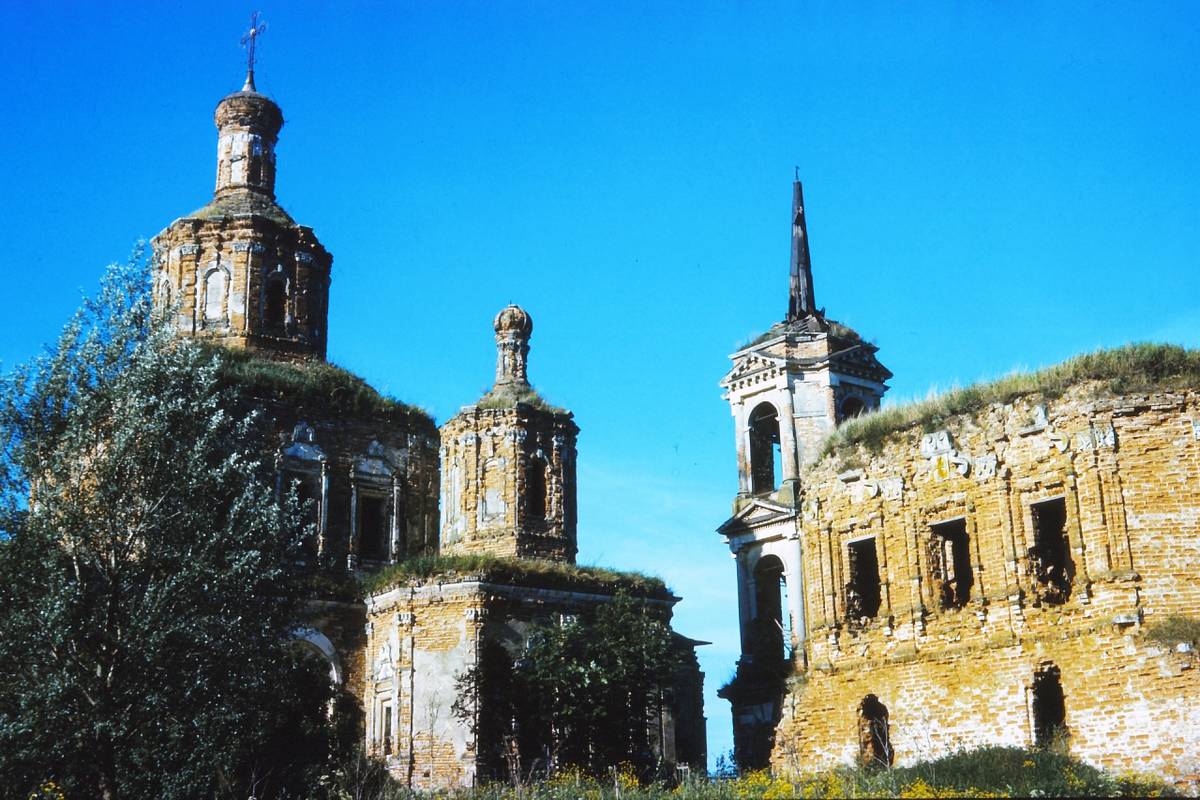 фасады. Перемышльский Шаровкин Успенский монастырь, Ильинское (Перемышльский район, Калужская область)