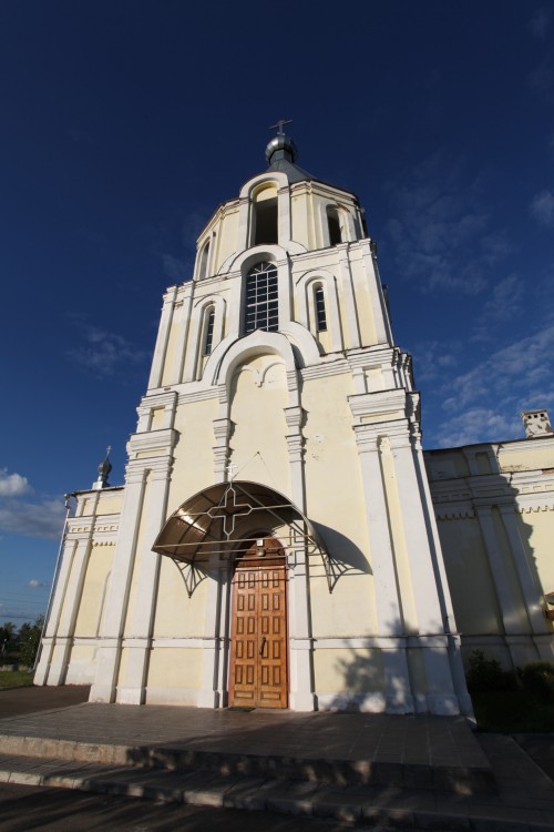 Лихославль. Церковь Успения Пресвятой Богородицы. фасады