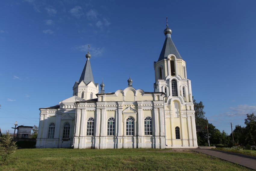 Лихославль. Церковь Успения Пресвятой Богородицы. фасады