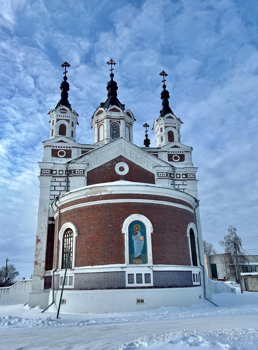 Церковь Покрова Пресвятой Богородицы, Большое Туманово (Арзамасский район и г. Арзамас, Нижегородская область). фасады