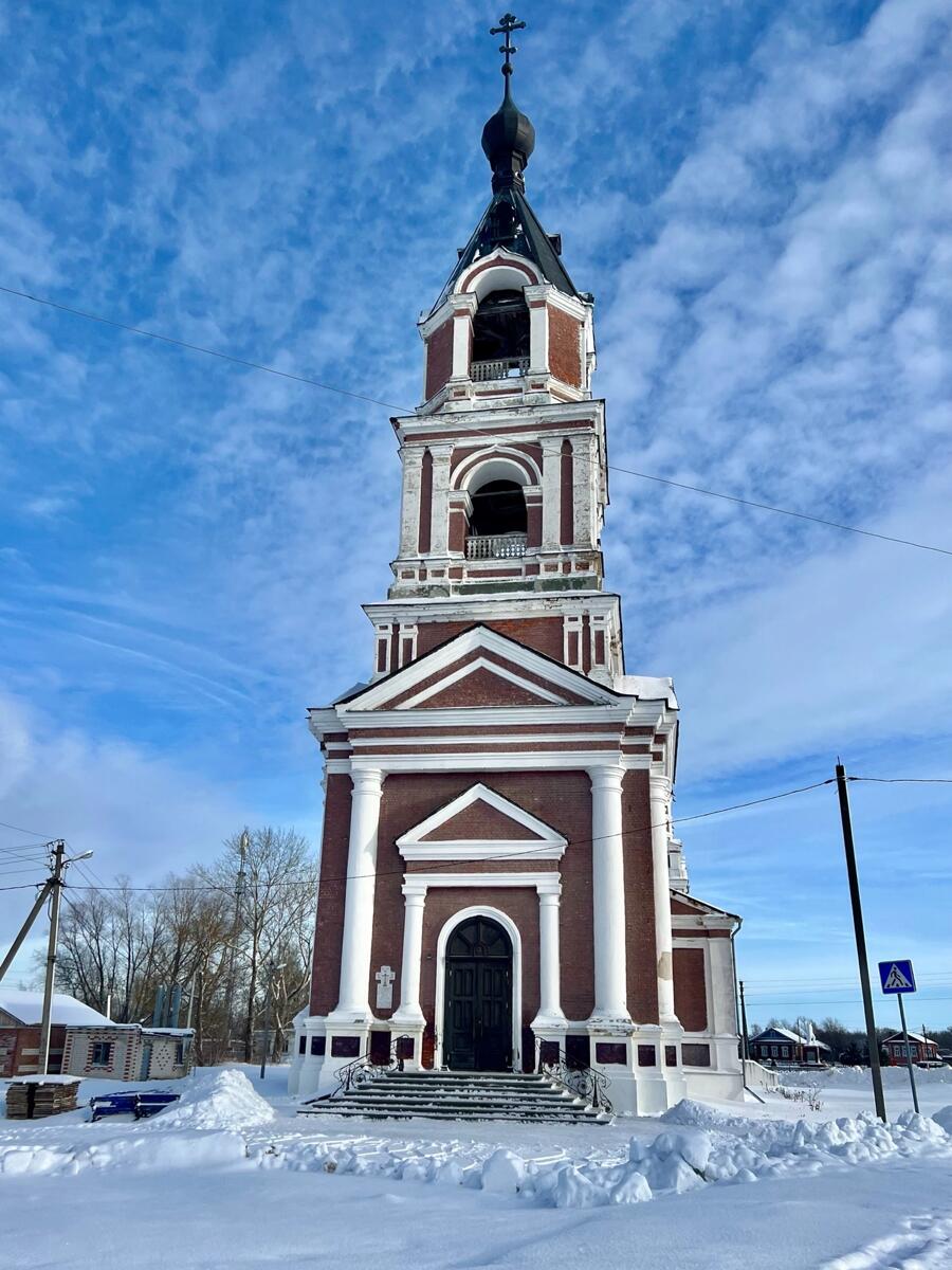 Церковь Покрова Пресвятой Богородицы, Большое Туманово (Арзамасский район и г. Арзамас, Нижегородская область). фасады