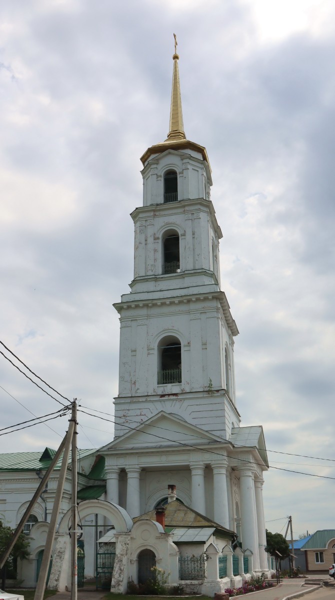 Тума. Церковь Троицы Живоначальной. архитектурные детали, Колокольня, вид с севера