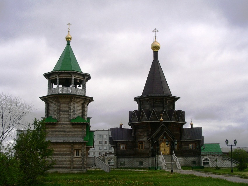 Нарьян-Мар. Кафедральный собор Богоявления Господня. фасады, вид с северо-запада