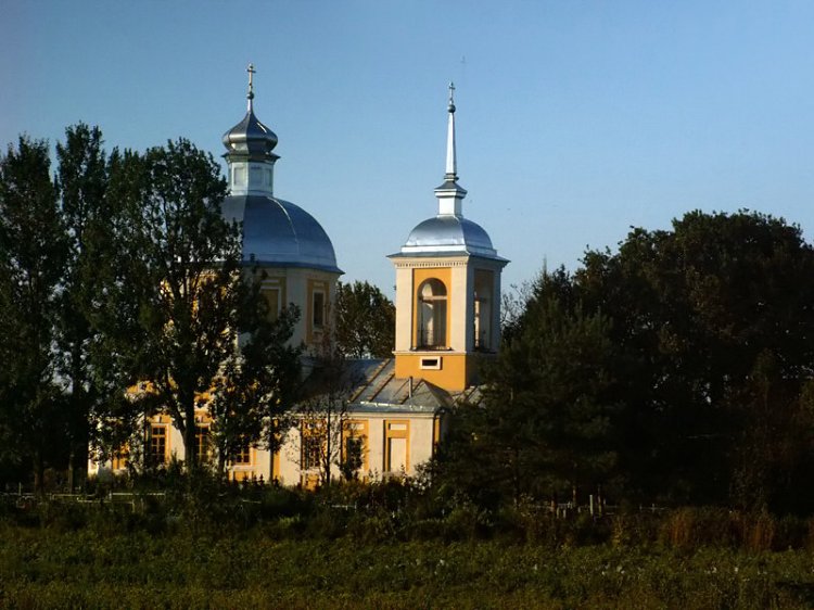 Сергово. Церковь Лазаря Четверодневного. фасады