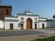 Староладожский Успенский девичий монастырь, Западные Святые врата. Построены в 1823 - 1825 гг.<br>, Старая Ладога, Волховский район, Ленинградская область