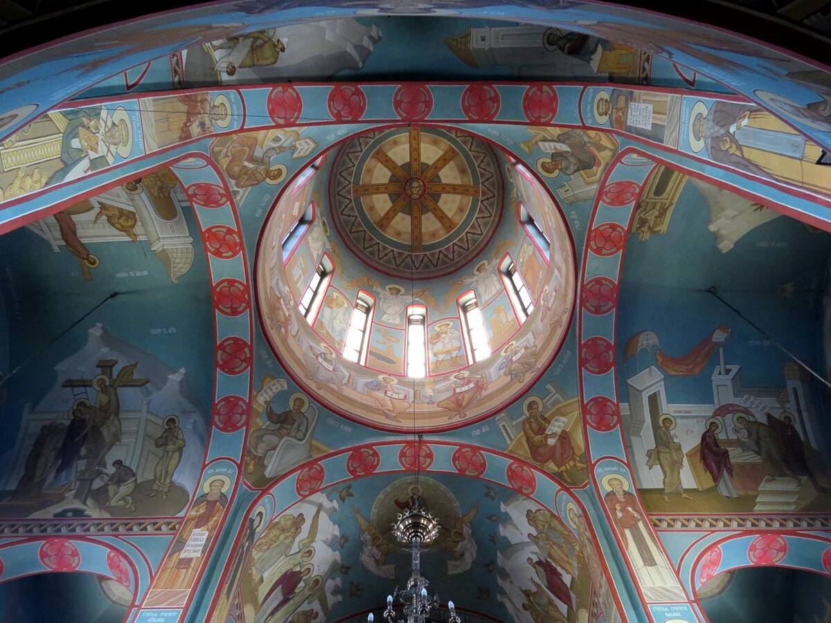 Церковь Илии Пророка, Апрелевка (Наро-Фоминский городской округ, Московская область). интерьер и убранство
