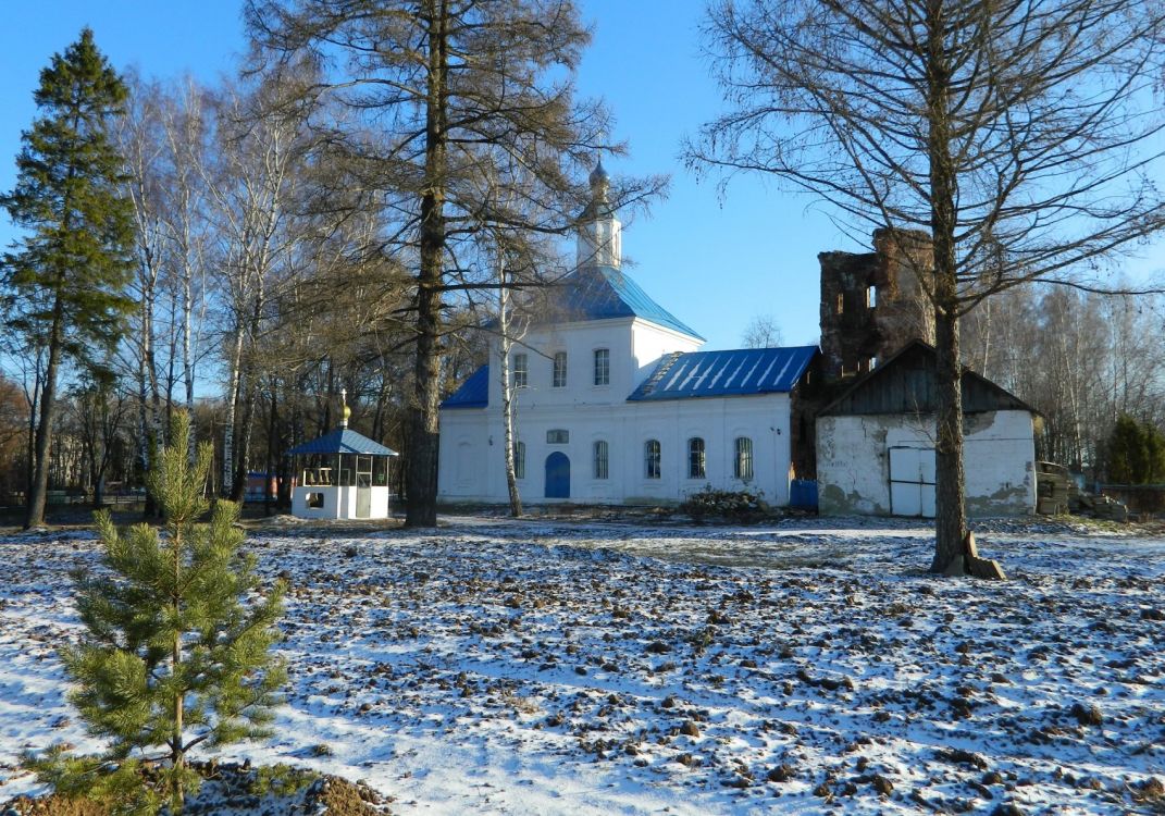 Никоновское. Церковь Покрова Пресвятой Богородицы. фасады