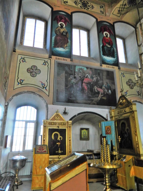 Церковь Покрова Пресвятой Богородицы, Никоновское (Раменский район и гг. Бронницы, Жуковский, Московская область). интерьер и убранство