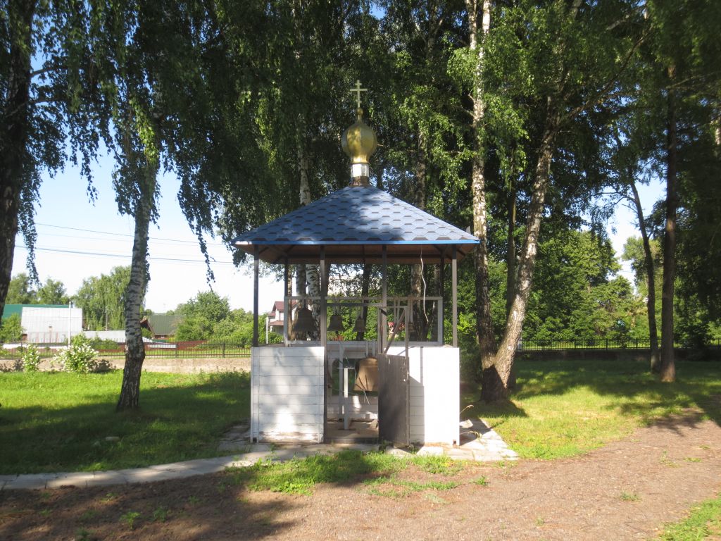 Церковь Покрова Пресвятой Богородицы, Никоновское (Раменский район и гг. Бронницы, Жуковский, Московская область). дополнительная информация
