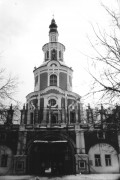 Донской. Донской монастырь. Надвратная церковь Тихвинской иконы Божией Матери