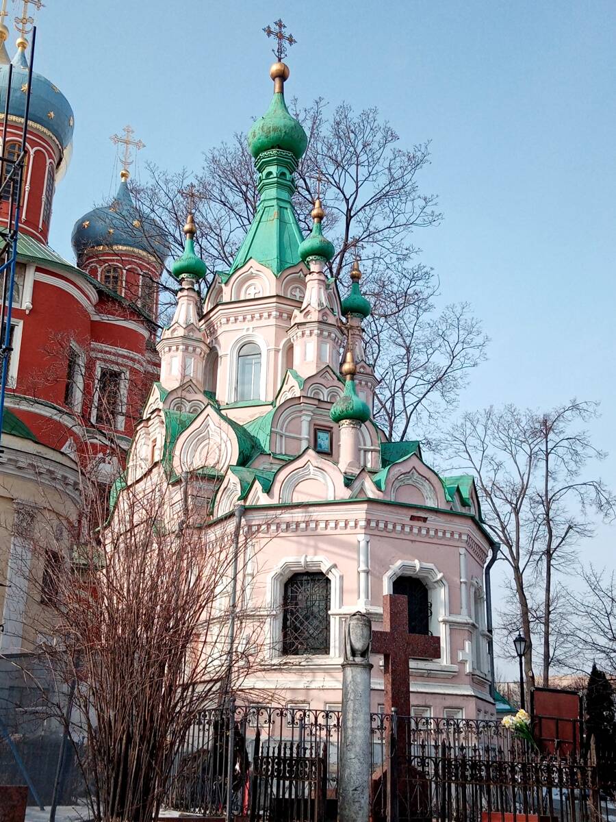 Донской монастырь. Церковь Иоанна Лествичника, Донской (Южный административный округ (ЮАО), г. Москва). фасады, Вид на храм с востока
