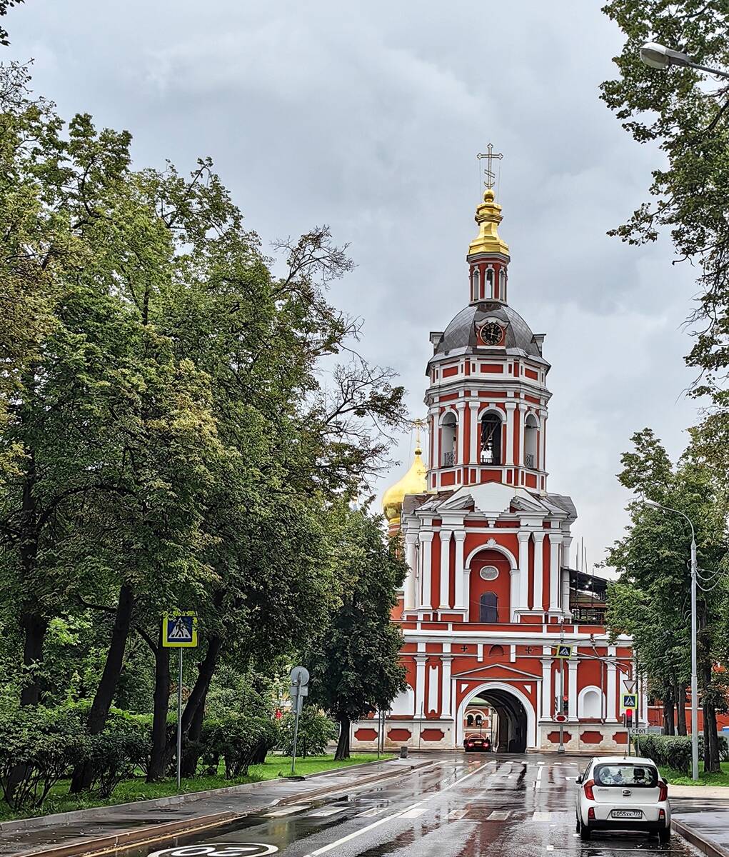 Донской монастырь. Церковь Захарии и Елисаветы под колокольней, Донской (Южный административный округ (ЮАО), г. Москва). фасады