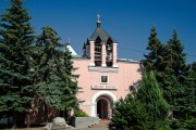 Донской. Донской монастырь.  Церковь Серафима Саровского и Анны Кашинской на новом кладбище