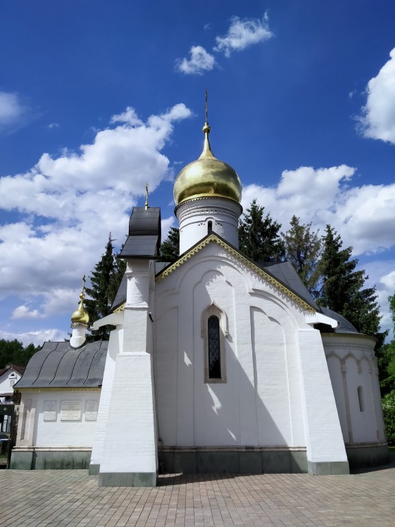 Церковь Уара Египетского на Машкинском кладбище, Молжаниновский (Северный административный округ (САО), г. Москва). фасады