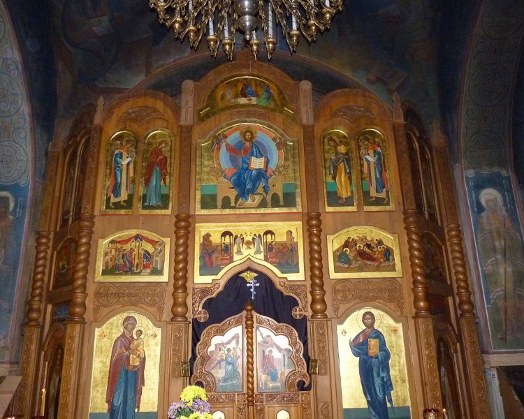 Церковь-памятник Николая Чудотворца, Красноярск (Красноярск, город, Красноярский край). интерьер и убранство