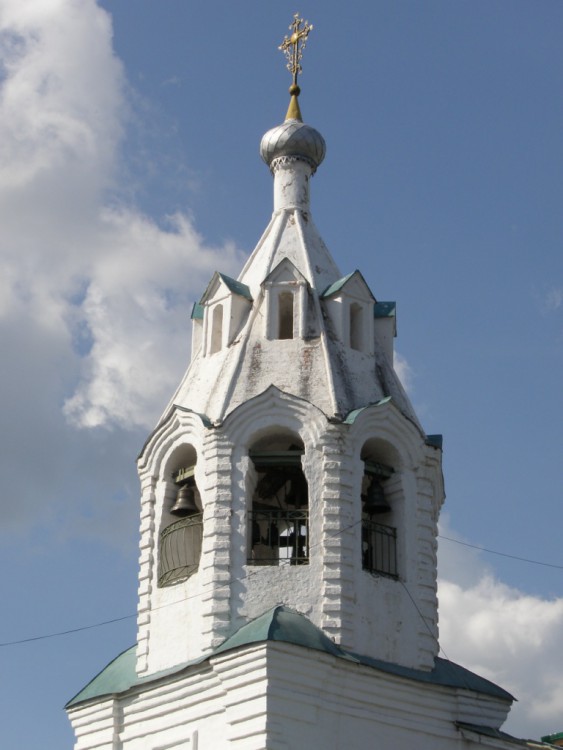 Церковь Покрова Пресвятой Богородицы на Торгу, Вологда (Вологда, город, Вологодская область). архитектурные детали, Завершение колокольни