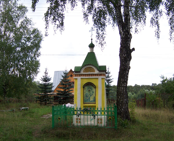 Карабаново. Неизвестная часовня. фасады, вид с востока