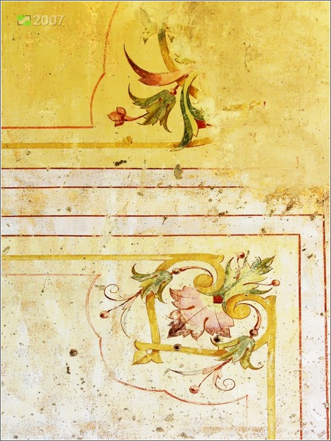 Церковь Казанской иконы Божией Матери, Заречье (Киржачский район, Владимирская область). интерьер и убранство, Интерьер колокольни, фрагмент фресковых росписей стен