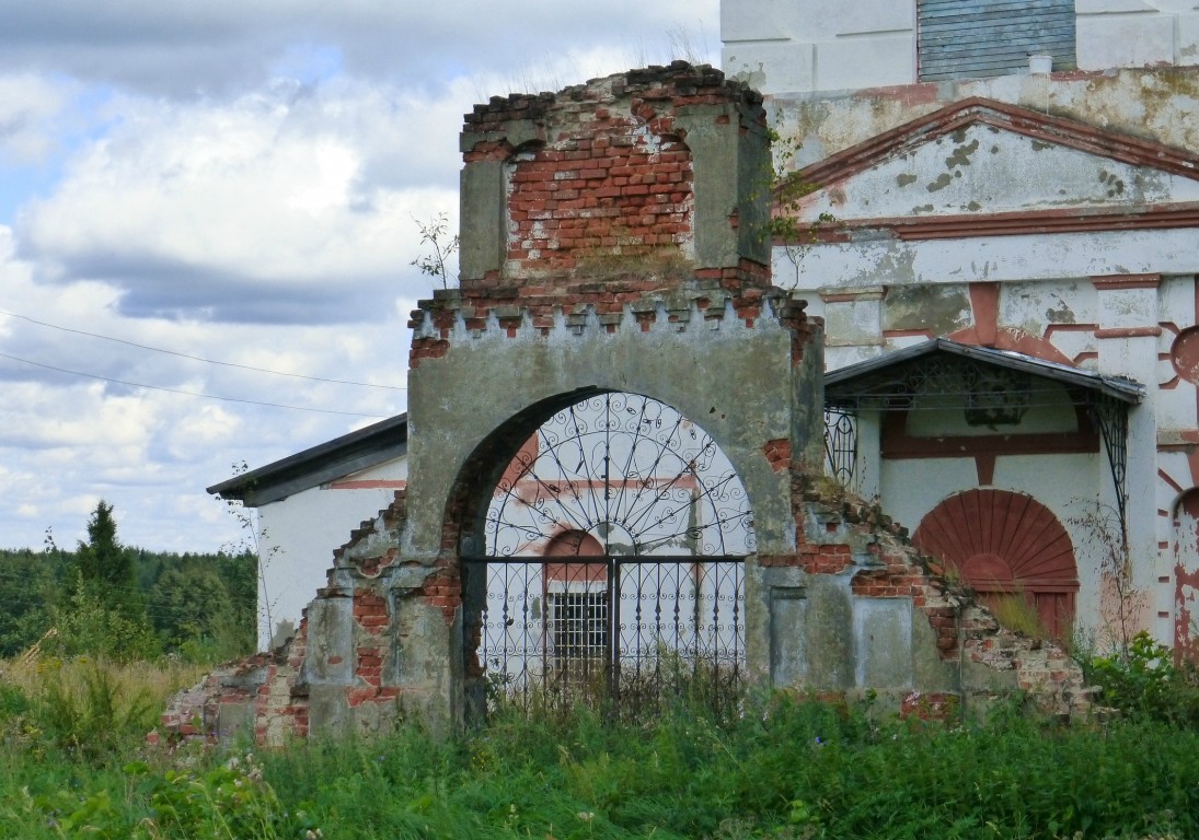 Зиновьево. Церковь Воскресения Христова. дополнительная информация