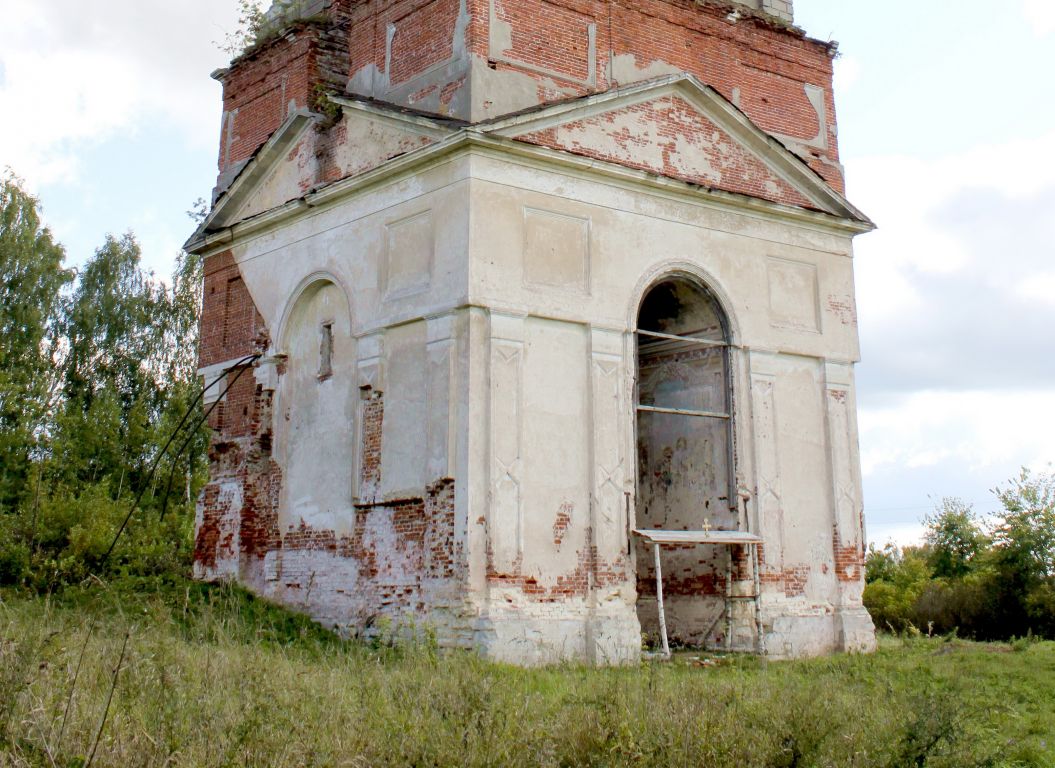 Колокольня церкви Николая Чудотворца, Аргуново, урочище (Петушинский район, Владимирская область). архитектурные детали, Нижний ярус колокольни, вид северо -запада