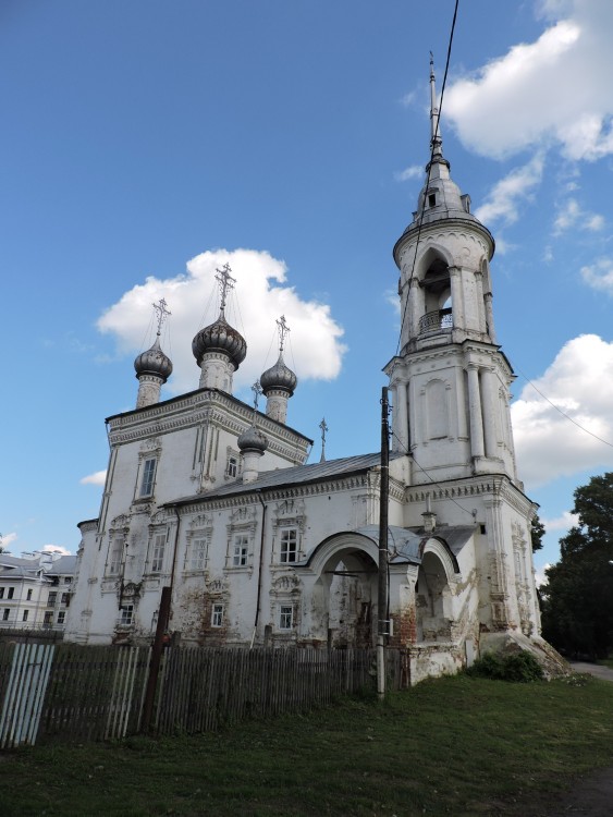 Вологда. Церковь Сретения Господня. фасады