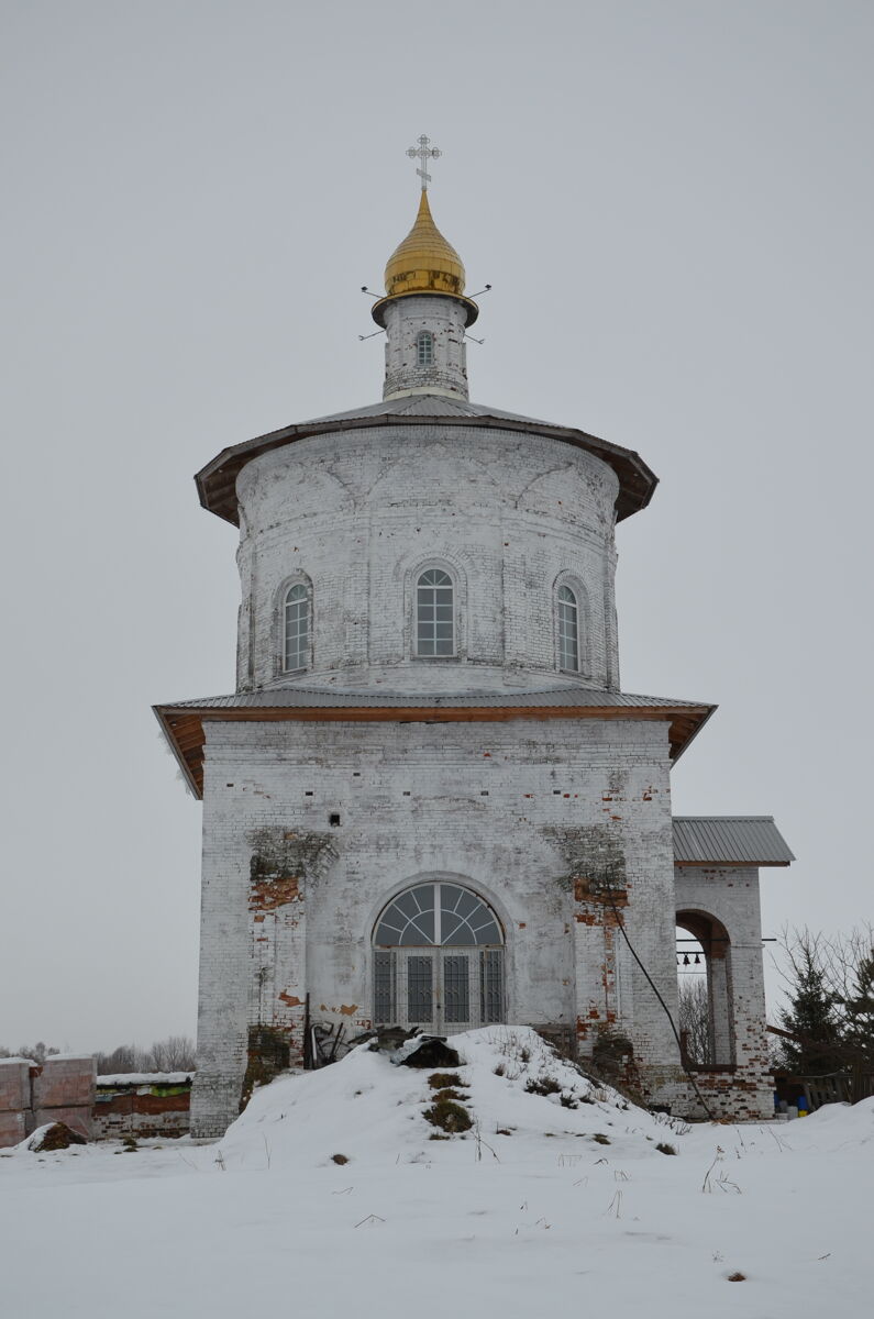 Церковь Илии Пророка, Местничи (Мещовский район, Калужская область). фасады