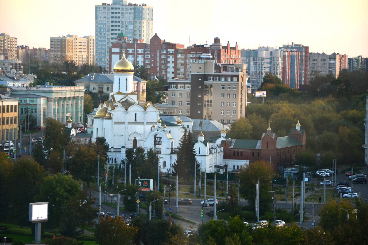 Церковь Троицы Живоначальной, Иваново (Иваново, город, Ивановская область). общий вид в ландшафте, Вид с колеса обозрения