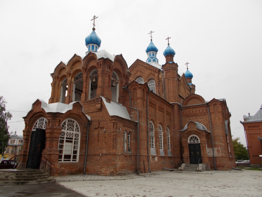 Бийск. Церковь Казанской иконы Божией Матери. фасады