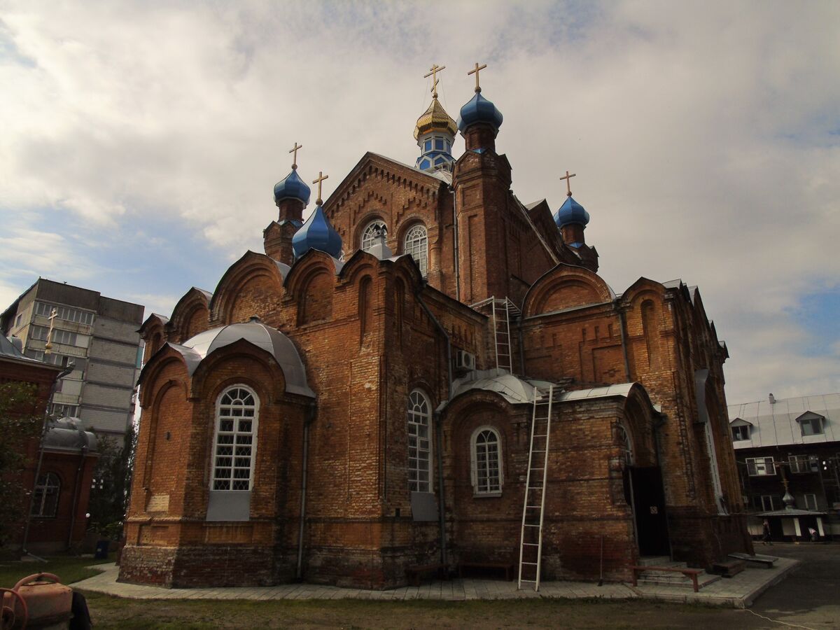 Бийск. Церковь Казанской иконы Божией Матери. фасады