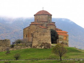 Джвари, гора. Монастырь Святого Креста. Церковь Святого Креста