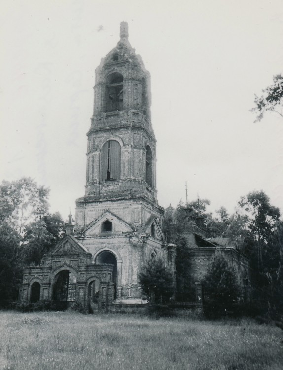 Заречье. Церковь Казанской иконы Божией Матери. архивная фотография