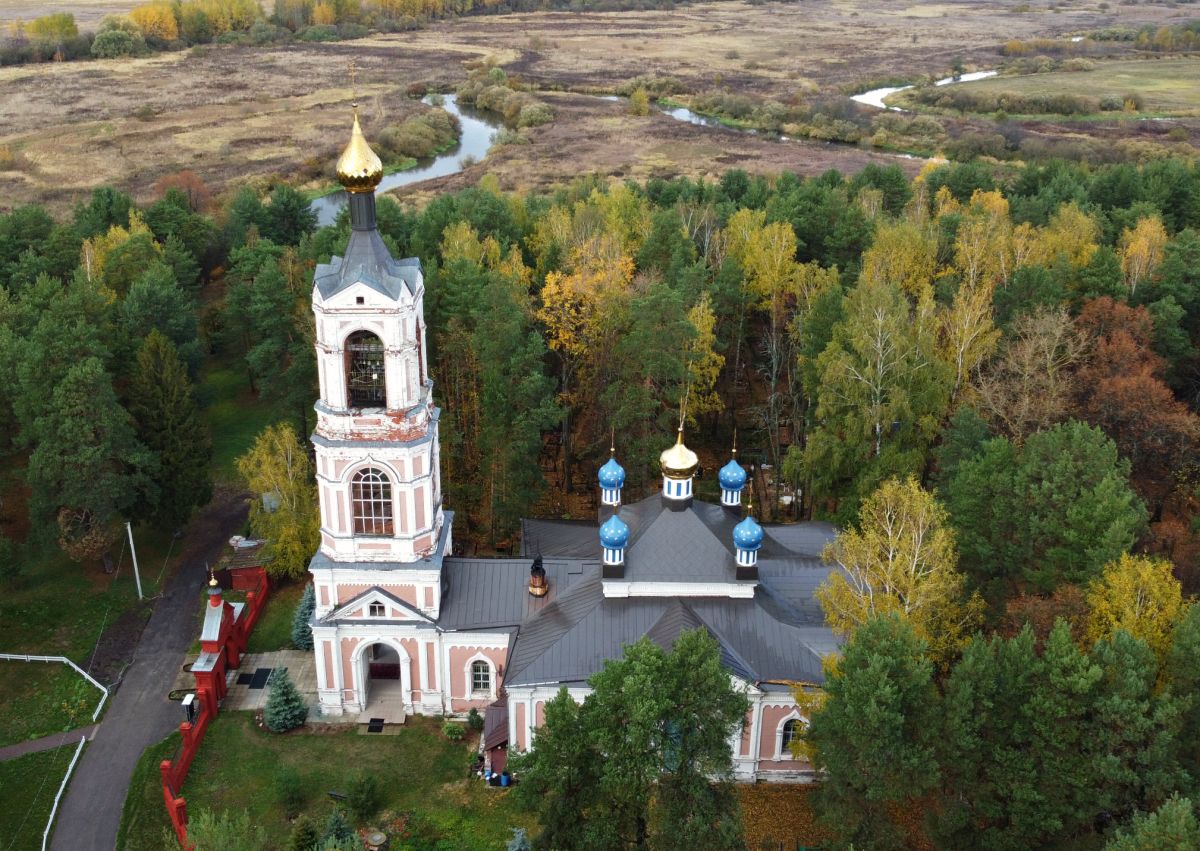 Церковь Казанской иконы Божией Матери, Заречье (Киржачский район, Владимирская область). общий вид в ландшафте