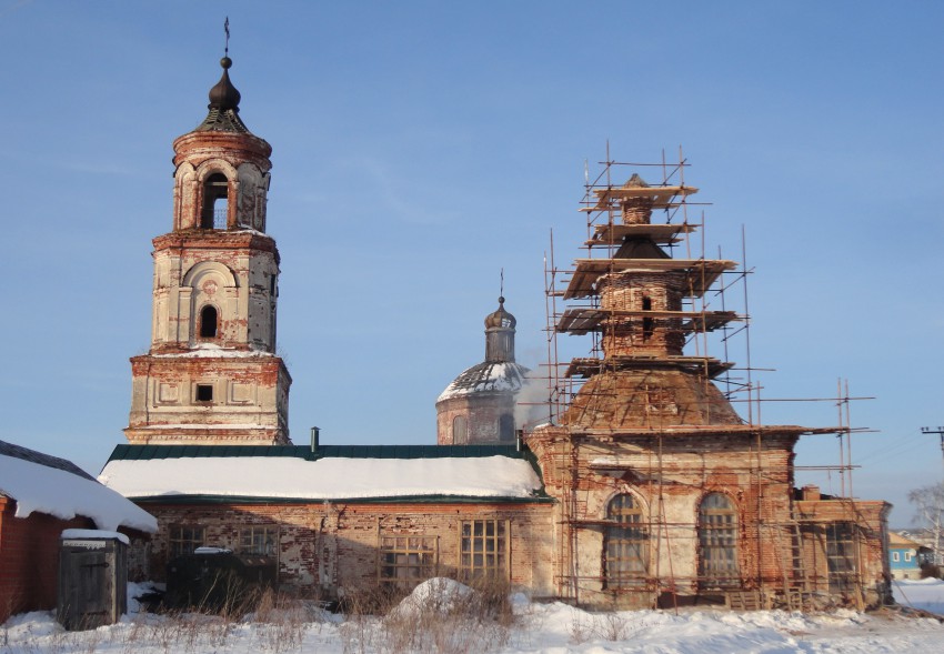 Церковь Михаила Архангела, Заречное (Арзамасский район и г. Арзамас, Нижегородская область). общий вид в ландшафте